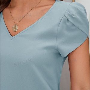 SHEIN Clasi V-Neck Petal Sleeve Tunic Dress